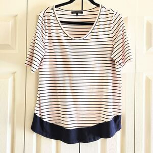 Jones New York Black and White Striped Short Sleeve Top